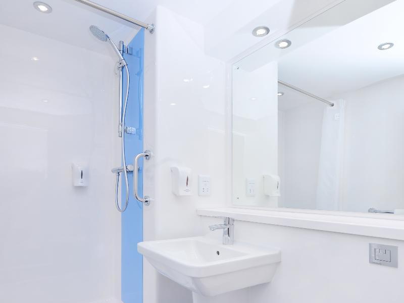 Travelodge Clacton On Sea Central Εξωτερικό φωτογραφία